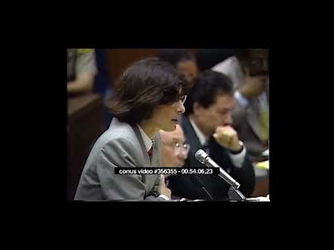 Robert Kardashian w/ bag video brought up in court (Robert K. & O.J. Simpson’s reactions)