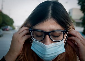 Double-masking? Go for it (as long as you can breathe)  - UW Medicine | Newsroom