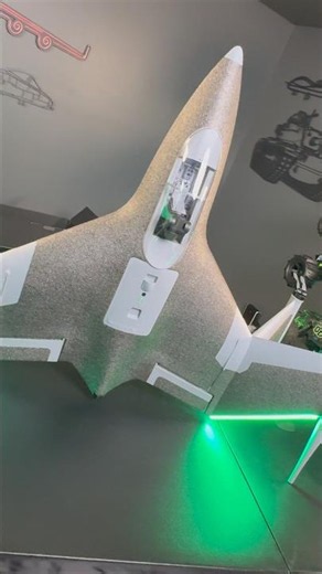 This has REAL RADAR!! FLYWING X-Wing Fighter 😳