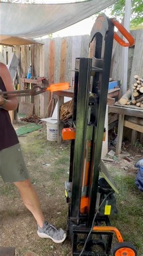 Backyard Hillbilly #press #blacksmith #damascussteel #bladesmithing #diy #homemade #shortvideo