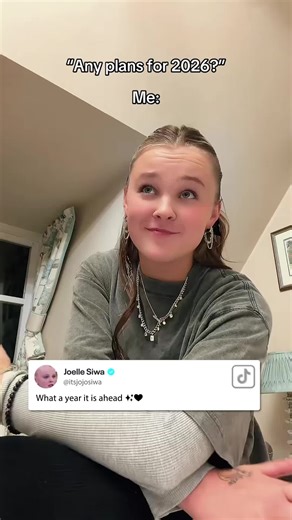 JoJo Siwa: A Fresh Introduction to Her Amazing Journey