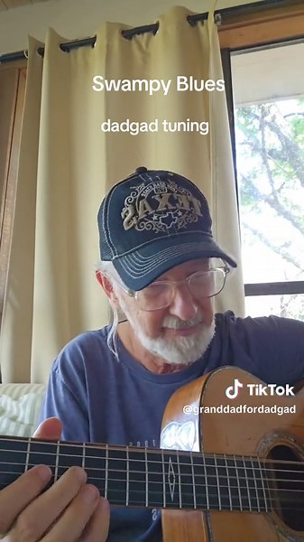 Fingerstyle Guitar Playing with Granddad for Dadgad Tuning Blues