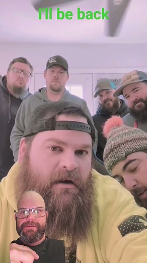 Trailer trash Tammy showing us how to properly exterminate bugs.