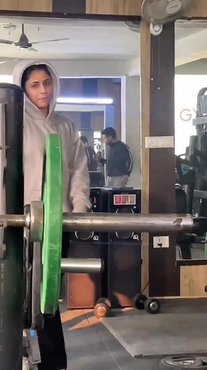 Repost but different transaction . . Gym, fitness, exercise, gym girl, gymrat, motivation, repost, transaction, explore, trending . . #reels #reel #reelkarofeelkaro #reelitfeelit #fitness #gym #motivation #instagram #fit #trendingreels #explore #trending #gymgirl #gymrat #repost | Vishakha Rajput