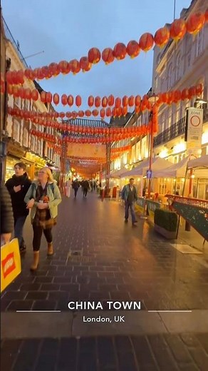 Exploring London’s Chinatown 🇬🇧 | Food, Culture & Hidden Streets
