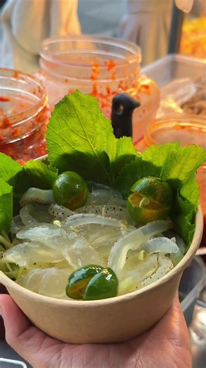 Chân Gà Sốt Thái Ngon Tuyệt Vời