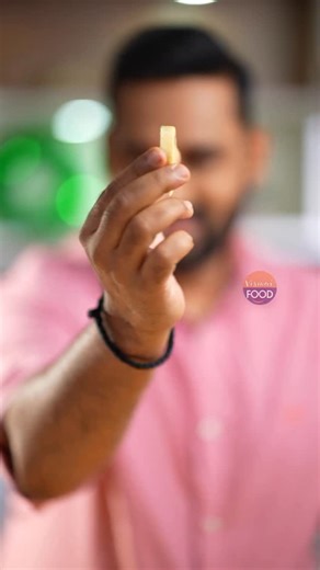 Vismai Food on Instagram: "Orange Cranberry Cookies Hello Foodies, The minute these cookies came out of the oven, it felt like Christmas walked into my kitchen😍 The mix of orange + US cranberries is just unbeatable... sweet, fresh and so good. Best part I used US cranberries which are now available in India. If you’re looking for a little holiday joy, start with these cookies 🍪 You can gift them to your friends and family too!!! #thecranberryinstitute #cranberries #cranberrydelights #benefitso