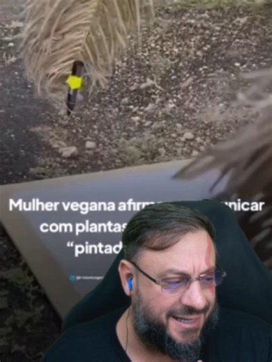 Mulher vegana vende obras pintadas pelas plantas com as quais se comunica #biologohenrique #biologo