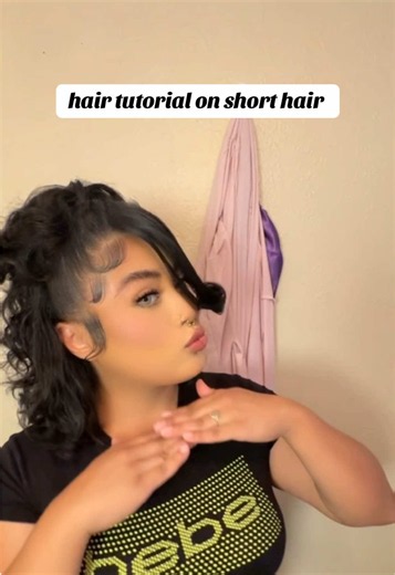 How to Achieve a Stylish Half-Up Hairdo