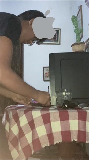 apple vs android display safty