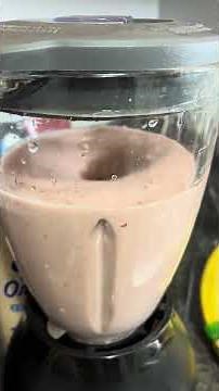 Strawberry,Ensure,Banana Smoothie
