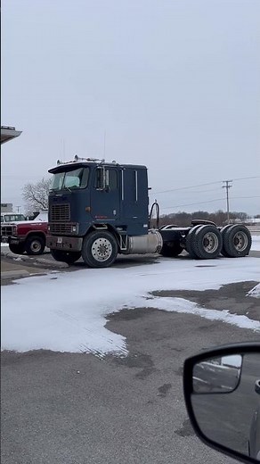 International 9670 Cabover Semi.