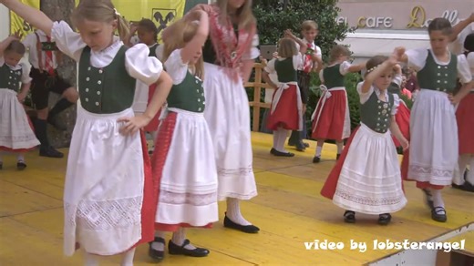 Schuhplattler kids from the Trachtenverein D´Wolfganger, St. Gilgen, Austria, about 30km southeast of Salzburg. | Schuhplattler Kids