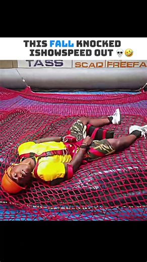 IShowSpeed Fell From Above & Went Unconscious 😂