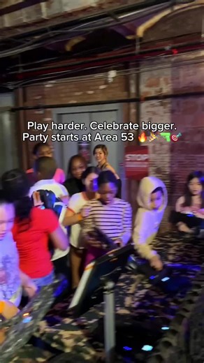 Play harder. Celebrate bigger. This is Area 53. 🎯🎳🎮🎉 Weekends are made for action, laughs, and unforgettable moments. Battle it out in Laser Tag, roll strikes in Mini Bowling, rack up points in the Arcade, or turn your weekend into a full-on party including birthday celebrations.🎉 Whether you’re coming with family, or friends, weekends at Area 53 always hit different. Area 53 Dumbo 📍53 Bridge St