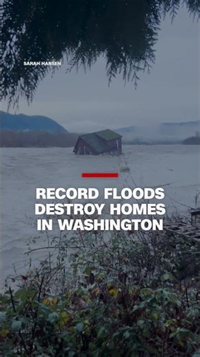 Record floods destroy homes in Washington