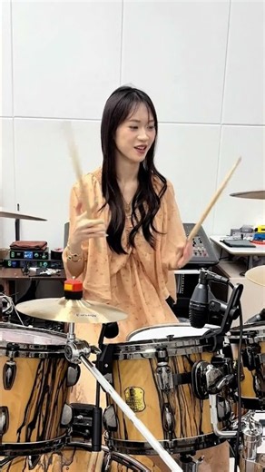 NO.04 Wait for the drop… 🥁🔥 #elevate #drums #shorts #드럼과스틱 #ドラムセット