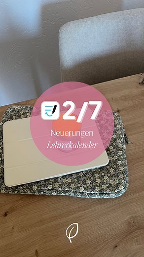 Paperless Life | Digitale Planer | Goodnotes Hacks on Instagram: "🎬 Tag 2: Die Neuerungen im Lehrerkalender auf einen Blick! ✨ Wir machen dich zum Lehrerkalender-Profi – hier sind die wichtigsten Updates zum neuen Lehrerkalender: ✨ Neuer Index 🔗 Eigene Klasse sind jetzt immer per Shortcut erreichbar 🗂️ Vorlagen & Notizen sind getrennt (10 eigene Notizbücher 😍) 👥 Konferenzen & Elterngespräche separat 📅 Neue Wochenlayouts & vorstrukturierte Tagesansicht ❓ Hilfefunktion zu fast allen Seiten ➡