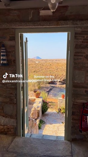 Explore Serifos: A Hidden Gem in the Cyclades