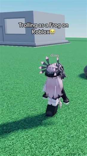 Jax on Instagram: "i love the frog avatar sm #roblox #robloxfunny"