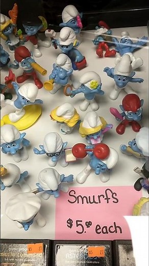 What's in the store? Episode 201: Smurfs collection! #smurf #toys #collectibles
