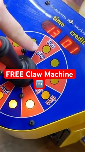 FREE Claw Machine 🆓