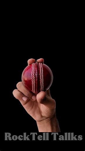 How to Swing the Ball? #SwingBowling #CricketTips #FastBowling #SwingMaster #CricketShorts #shorts 🏏