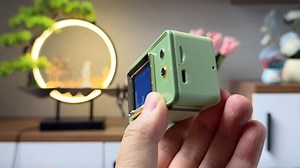 复古精致小音箱，动态显示歌词，还能投屏照片