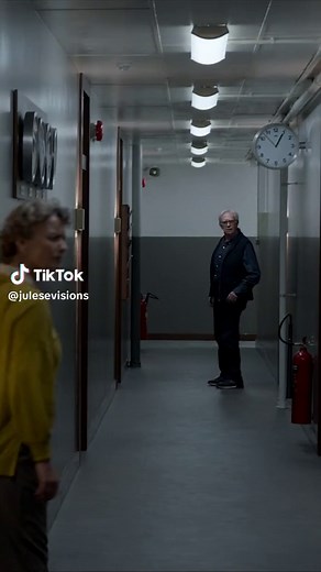 3 Body Problem (Netflix) - Episode 5, Judgement Day, had an absolute shocker of a scene. I read the books so long ago I had forgotten much of what happened, but this is probably the most sanitised way I can show what goes on. My jaw, it was dropped. #3bodyproblem #netflix #ghostship