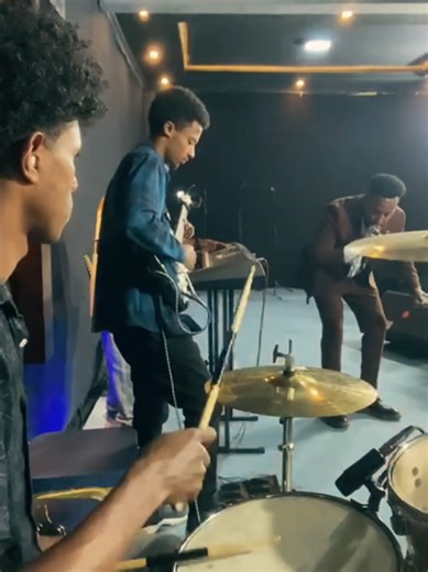 Worship with Pastor Teddy Tadesse and Friends