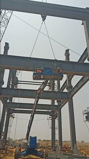 👉 Safe Man Lift Operation | Working at Height | Construction Safety #Shorts