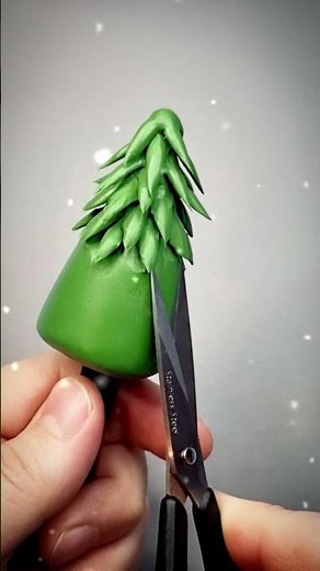 Making A Simple Christmas Tree