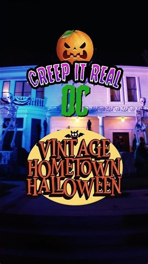 Creep It Real OC brought the vintage Halloween vibes! #halloween