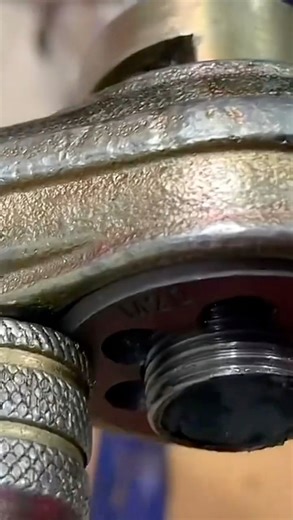 How to Thread Steel Conduit #electricalwork | GSH Electrical Training