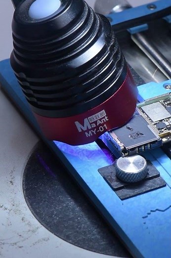 Fix iPhone XS Unresponsive Touch Screen by Jumper Wires #Shorts