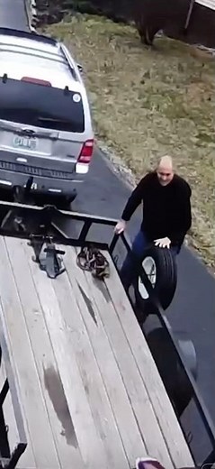 Double FAIL Loading a Motorcycle 😳 | Tow Vibes TV loading motorcycle 💪🪝🏍️