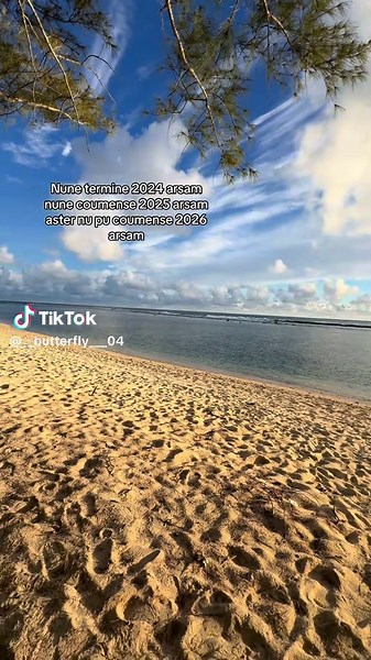 Espere nu lamour continue❤️@Nuvissen🤍 #butterfly #mauritius #shadowunbanne #fyppppppppppppppppppppppp #Np04❤️