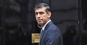 Rishi Sunak becomes British prime minister after meeting with King Charles III