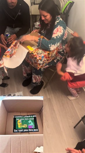 Secret Santa Surprise with Spongebob