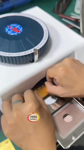 How to produce Pvc cards? PVC Card Embosser 68 Characters Manual Embossing Machine Credit ID VIP Code Gift Card Printer Letterpress Stamping Print Machine. https://www.crossway-industry.cn/goods-291.html | Mr Jeff From CrossWay Yi