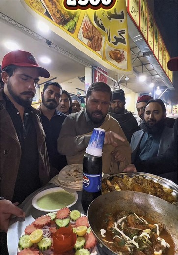 New Deal 5 person Serving || 30 Junuary tag || 6th road noor plaza ka sat shah j restaurant Rawalpindi | Facebook:Hussain food street Instagram : Hussain food street YouTube: Hussain food street #rawalpindi #foryoupage❤️ #fishing