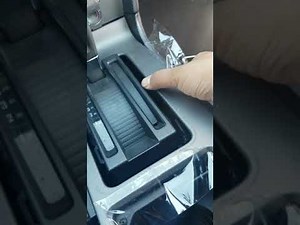 2010, 2012, 2013, 2014 Ford Mustang SRS computer module removal part 1
