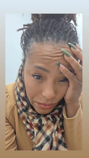 4.9K views · 109 reactions | Someone please help me understand what URGENT care means. Does it mean expeditiously or I'll get to you when I get to you? I've been waiting on a 8 minute strep test for an hour. My patience and nerves are shot. Anxiety creeping in. Hello. Hi. | Kelly Garrett | Facebook