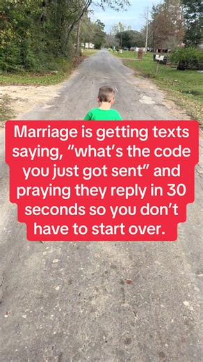 I know I can’t be the only one!! #husbandandwifehumor #husbandandwife #marriagehumor #trending #fyp