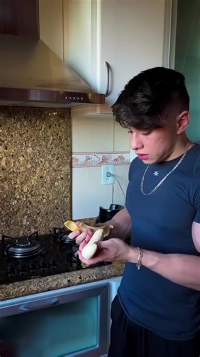 apelapato jogando em 1984☠️ #freefire #apelapato #viral_video #fyyyyyyyyyyyyyyyy #clipsff #highlight @Apelapato