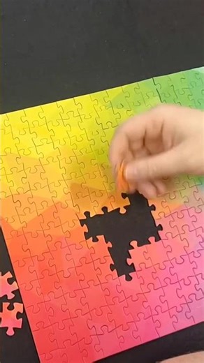 Blue Kazoo Gradient Puzzle