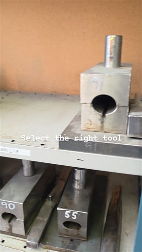 Traditional Scandinavian sheath should be wet-pressed to fit the model in question 🔪 At Helle our sheathmakers keep the tradition alive, running at least one wet-pressed model a week 👷‍♀️👷 #helle #leather #leathercraft #leatherwork #madeinnorway #craftmanship #tradition #heritage | Helle Knives