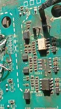 VFD duplicate phase sharing from other module. #solarinverter #photovoltaicmodules #solarpowerinvert