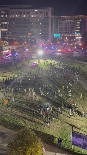 Teen crowd clashes with the National Guard in Washington, DC - Navy Yard | Keep America Great Movement