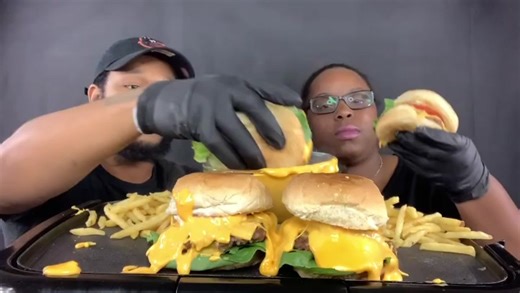 Ultimate Cheese Burger Challenge for Cheese Lovers